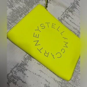 listing-status-banner